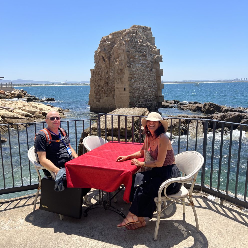 11F3CAFA-D119-4E3A-8BA9-3D1F33C58067